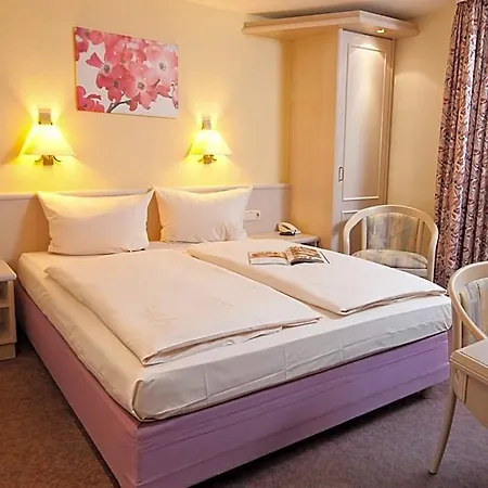 Traube Ruedesheim 4*